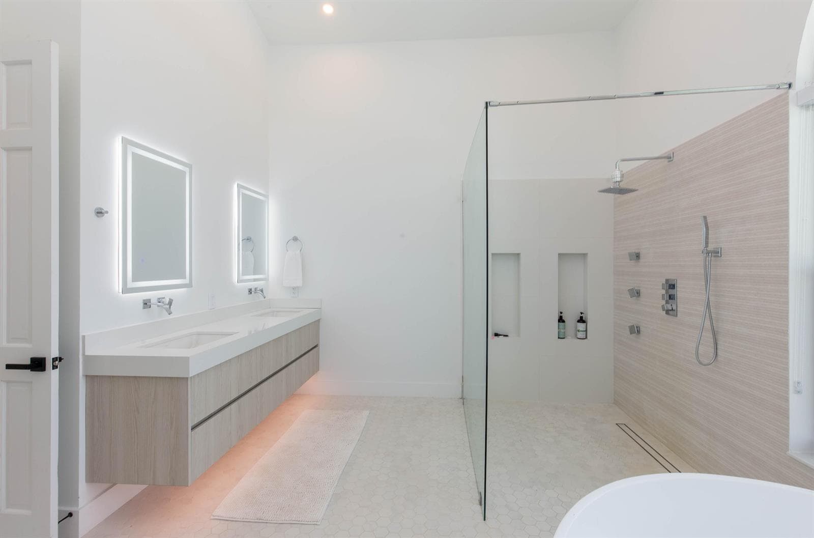 14367 Belmont Trace photo 10
