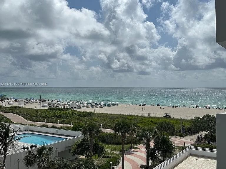 345 Ocean Dr 519 photo 15