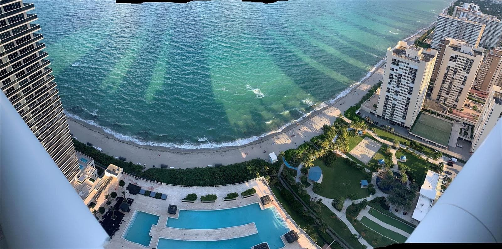1850 S Ocean Drive 4202 photo 23
