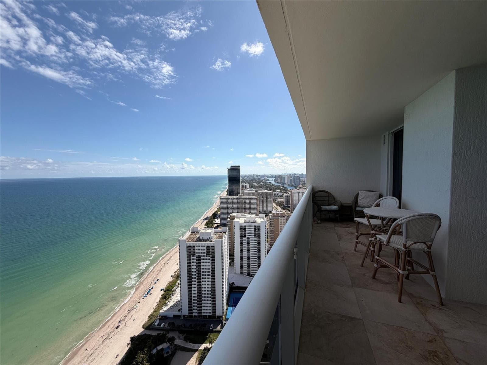 1850 S Ocean Drive 4202 photo 19