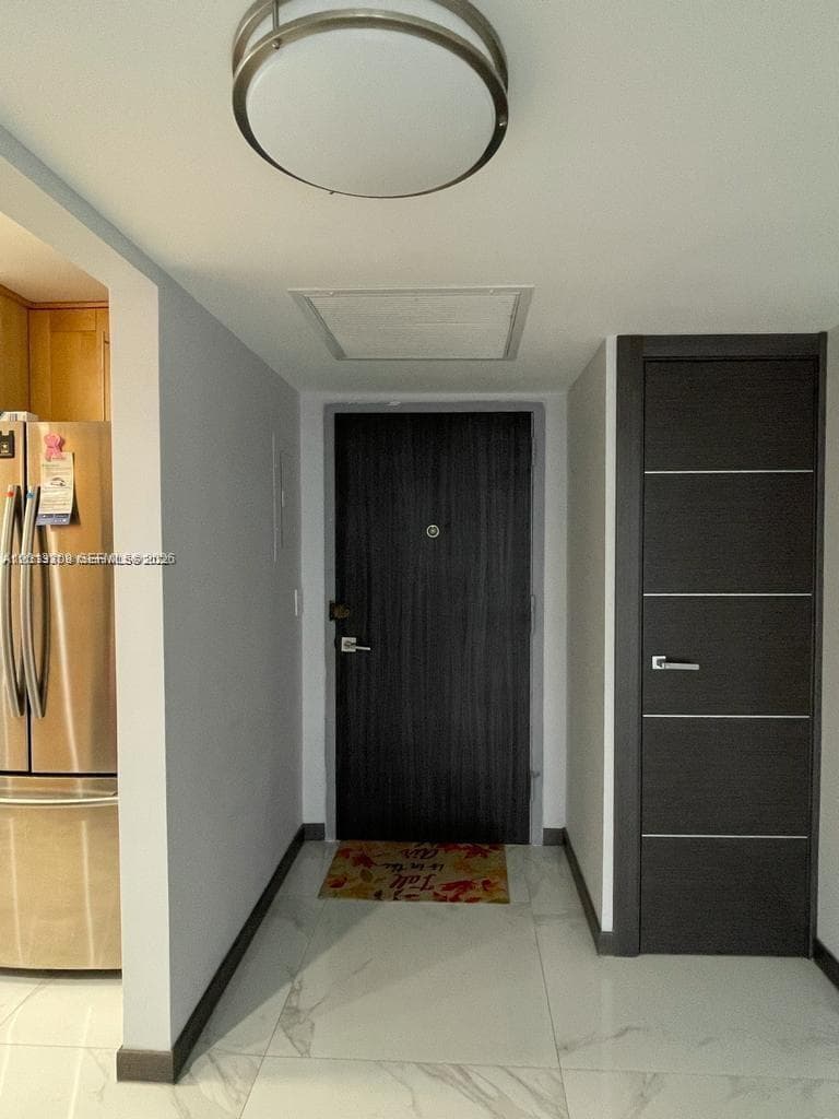 2049 S Ocean Dr East401 photo 20