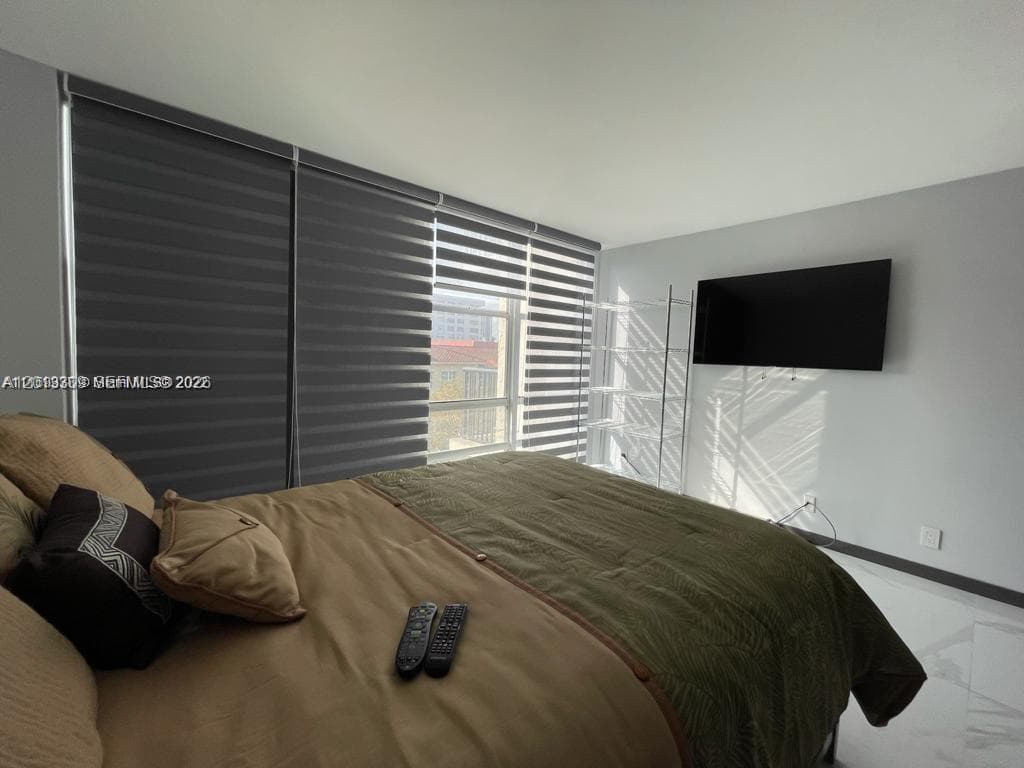 2049 S Ocean Dr East401 photo 24