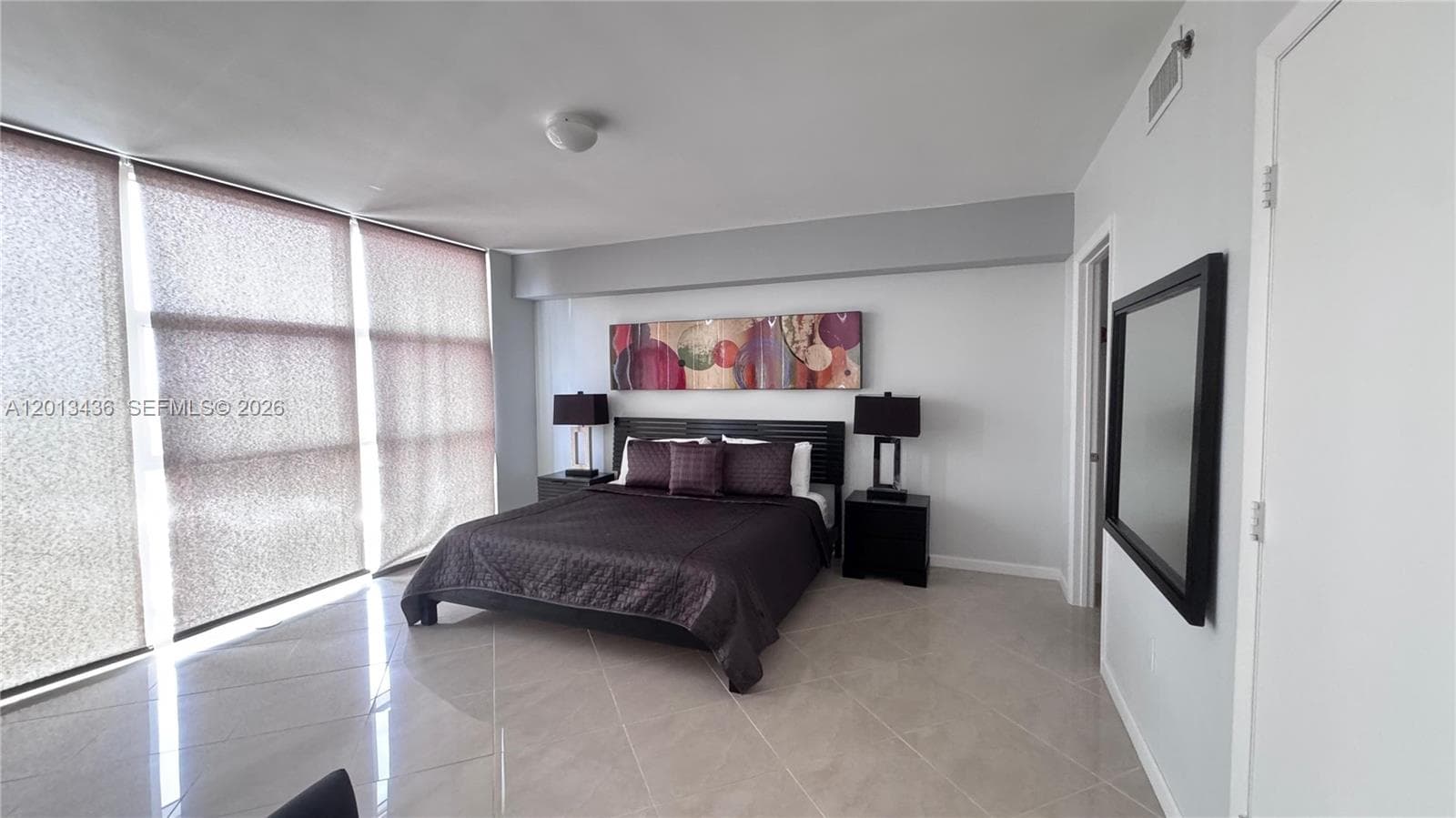 1830 Ocean Dr 2407 photo 20