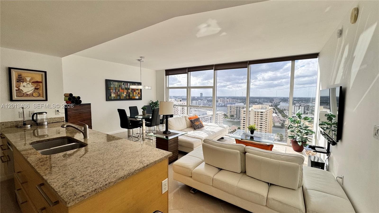 1830 Ocean Dr 2407 photo 15