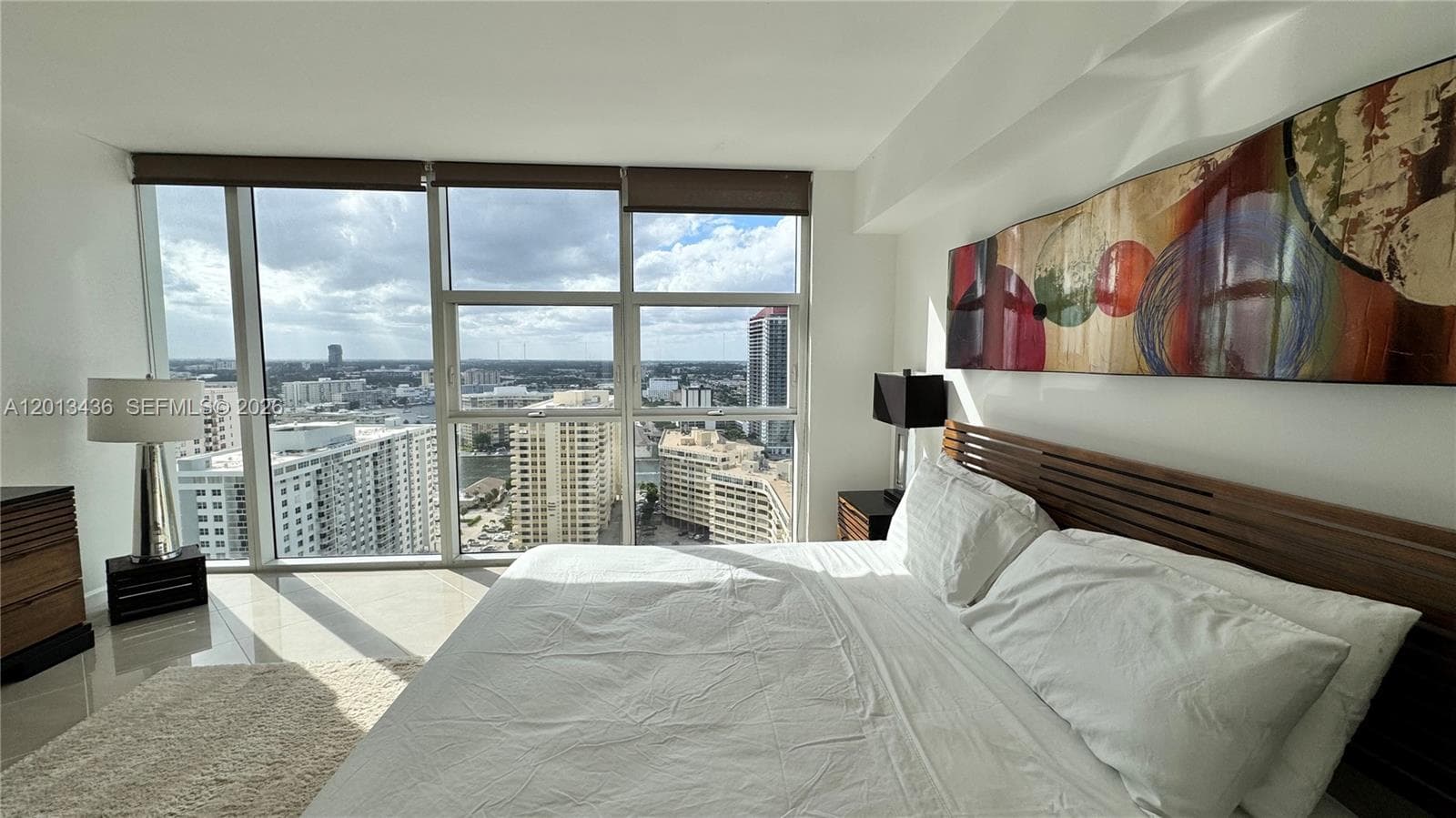 1830 Ocean Dr 2407 photo 19