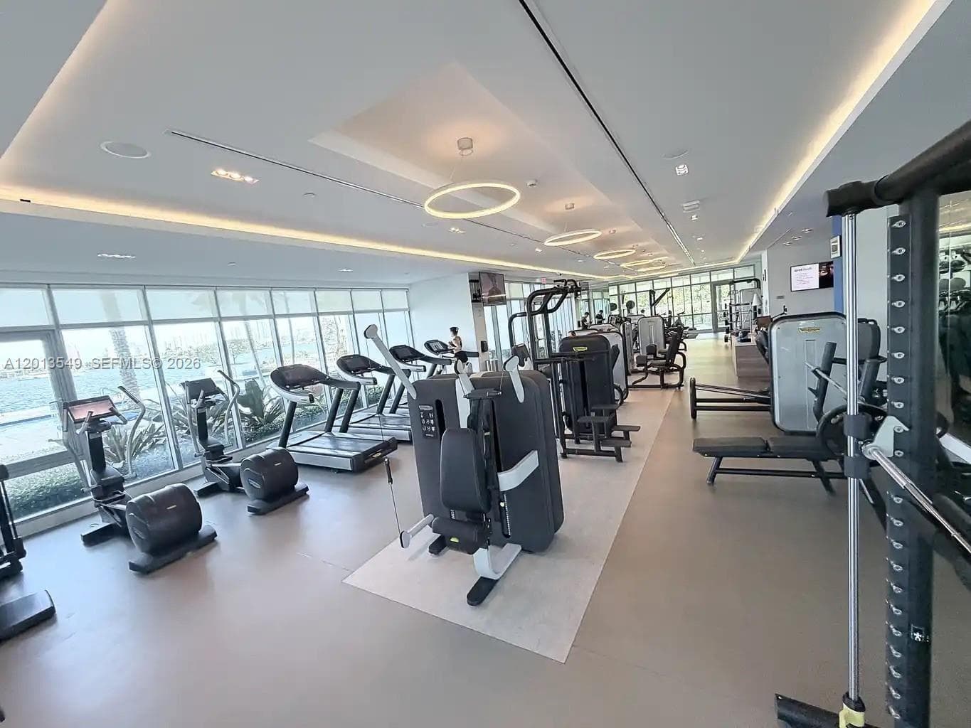 17111 Biscayne Blvd 1610 photo 10