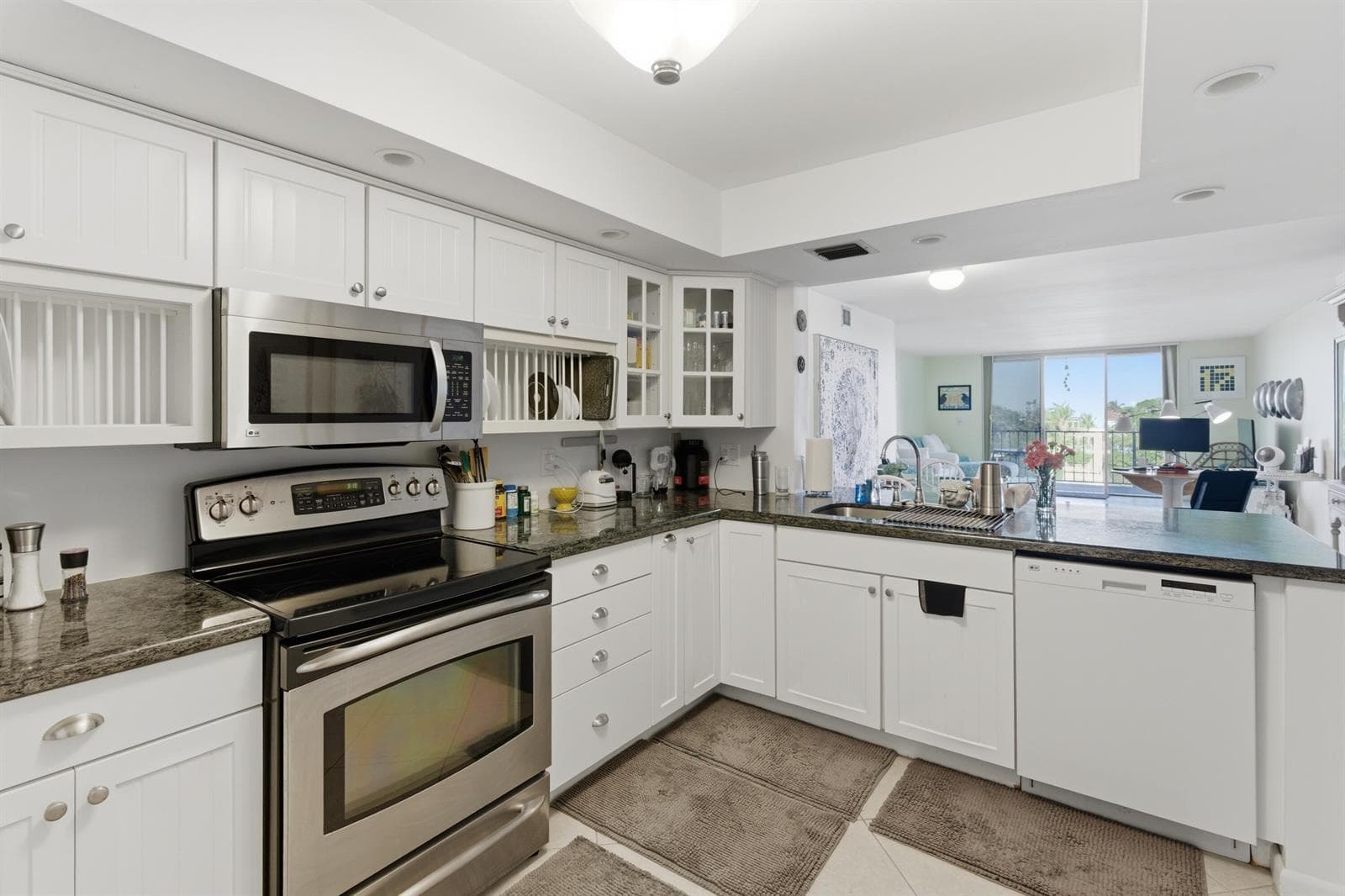 3581 S Ocean Boulevard Apt 4e photo 16