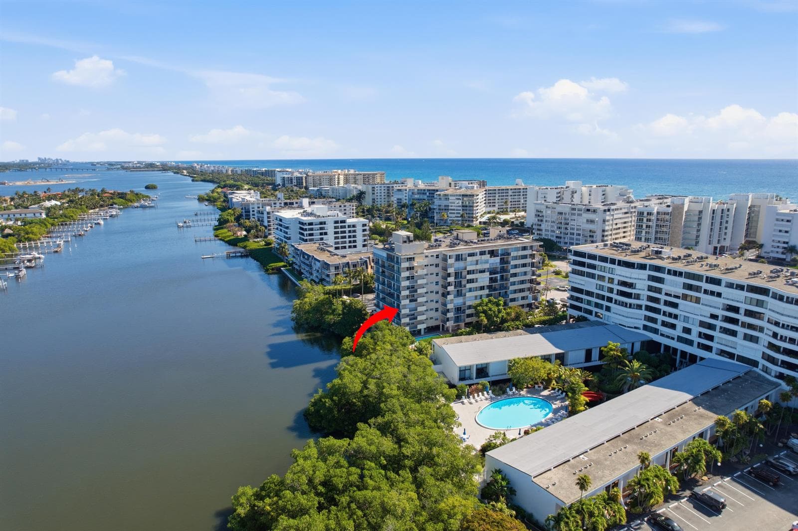 3581 S Ocean Boulevard Apt 4e photo 1