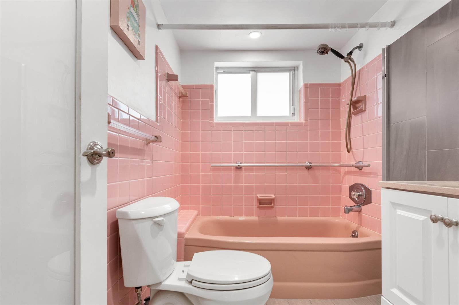 401 N Riverside Drive 406 photo 12