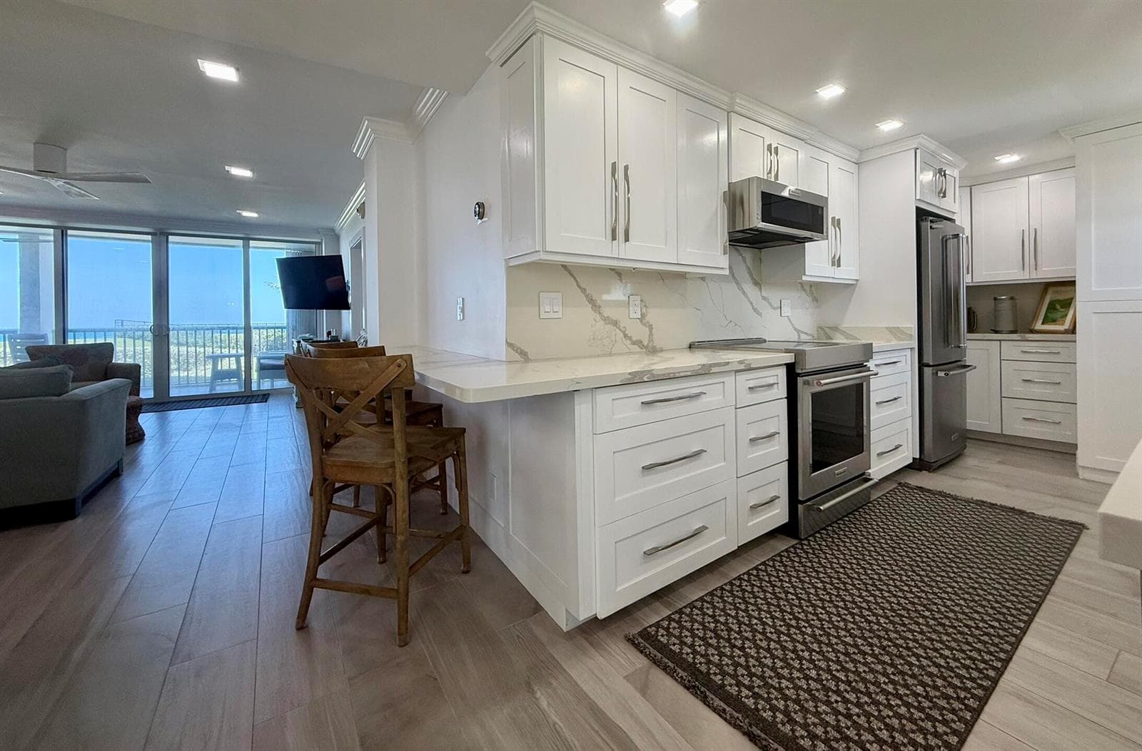 5400 N Ocean Drive 1d photo 13