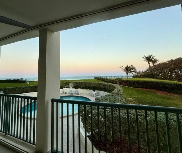 5400 N Ocean Drive 1d photo 1