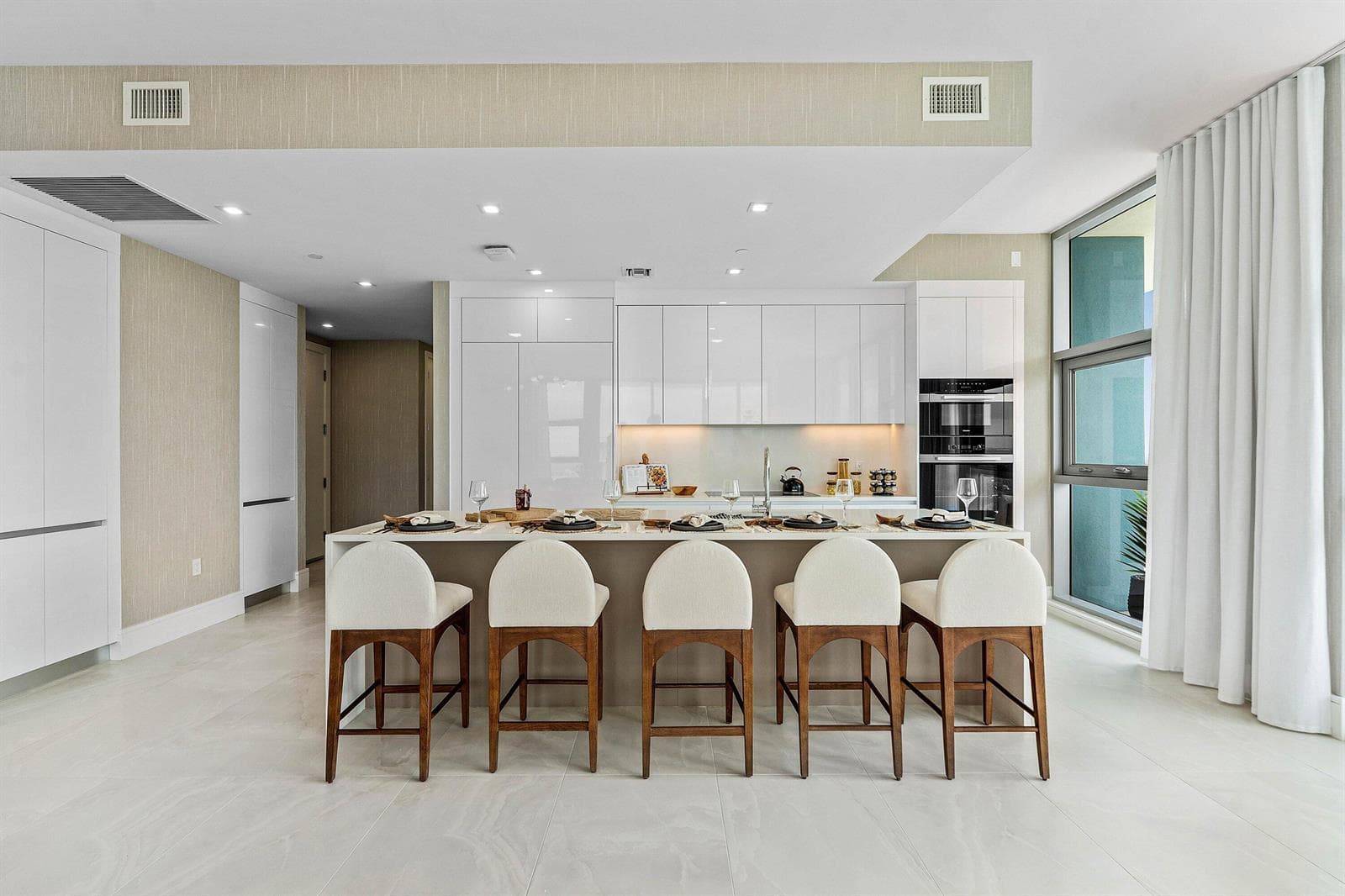 220 Lake Shore Drive 2123 photo 10