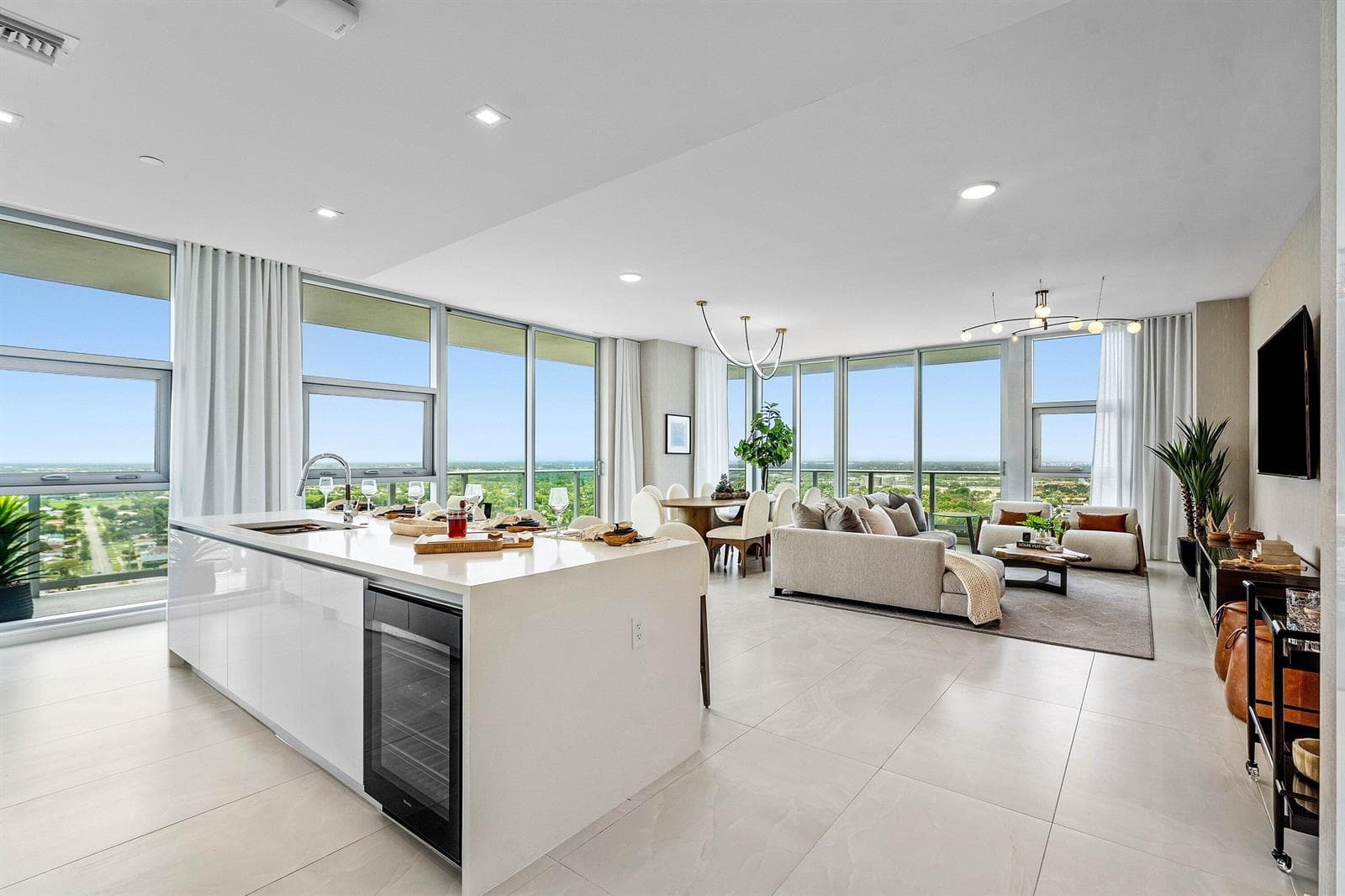 220 Lake Shore Drive 2123 photo 8