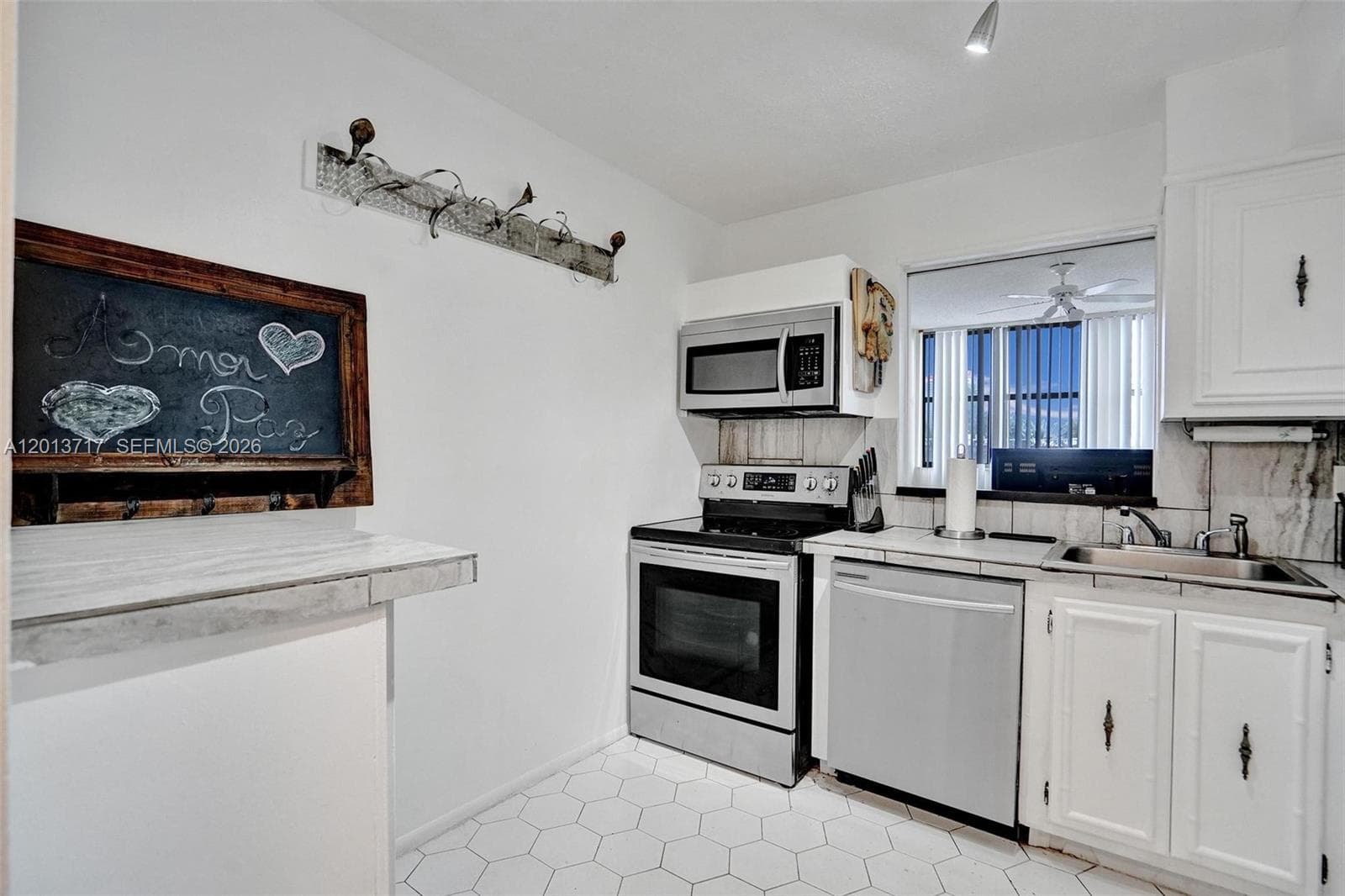 2017 S Ocean Dr 205 photo 13