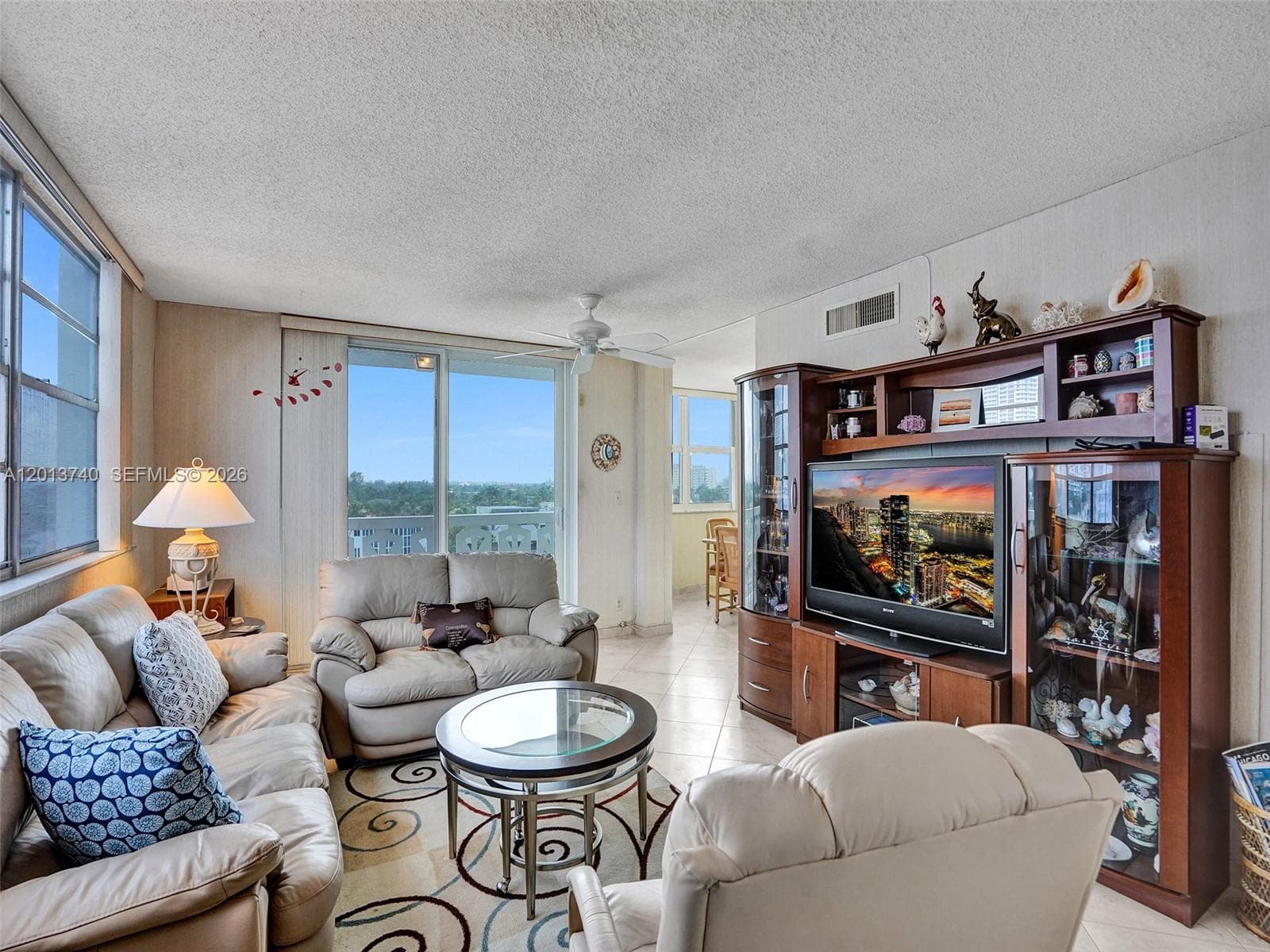 3113 S Ocean Dr 710 photo 23