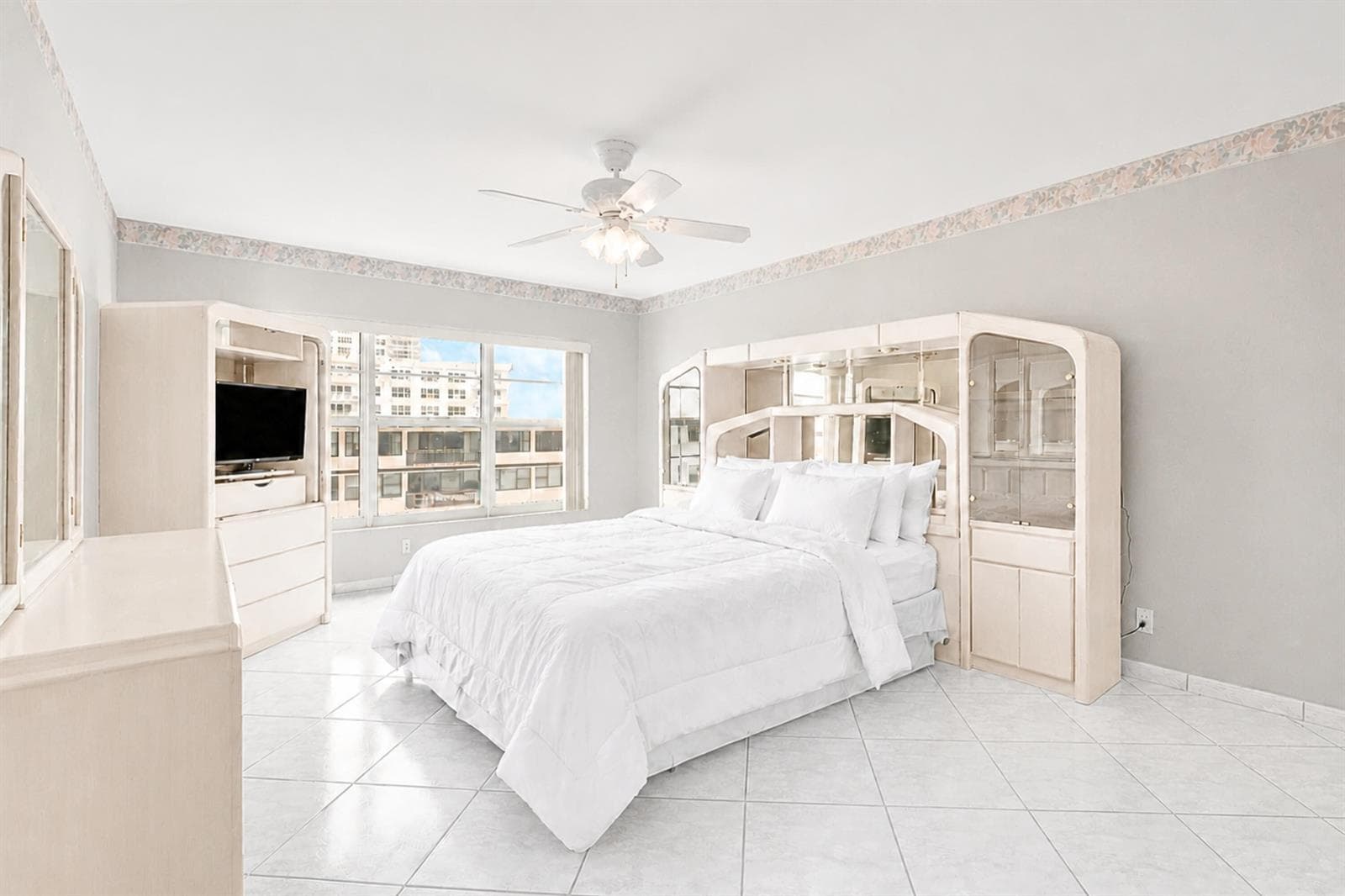 3750 Galt Ocean Drive 1710 photo 16