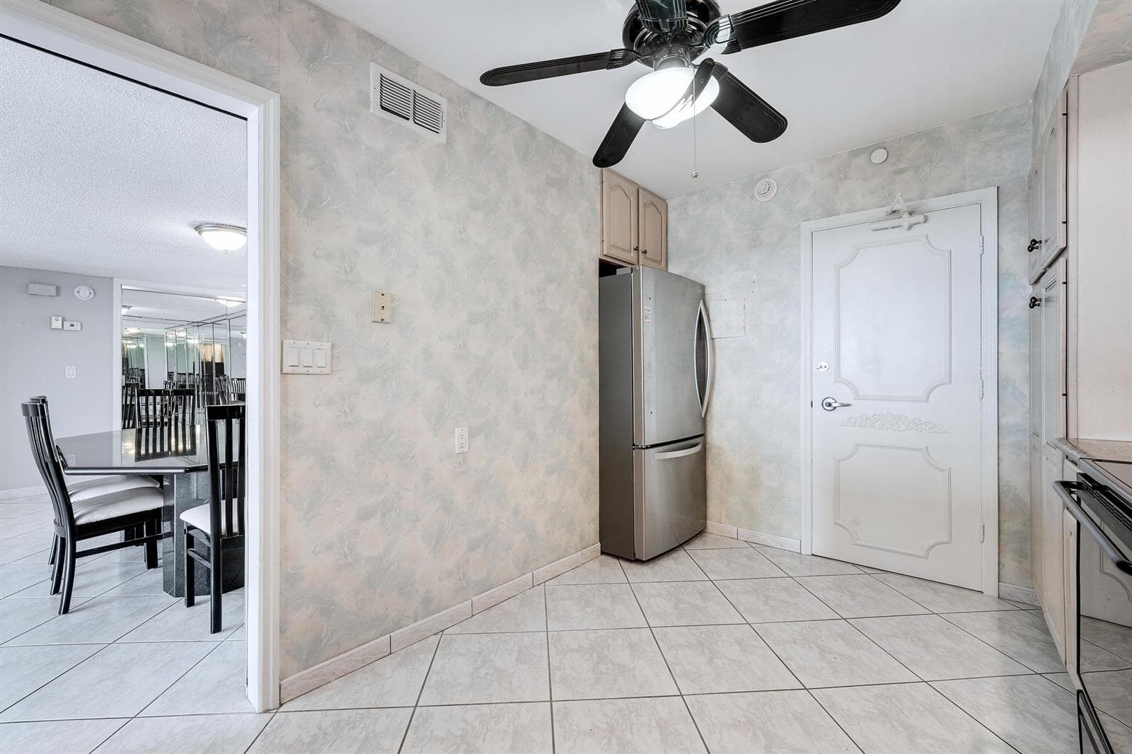 3750 Galt Ocean Drive 1710 photo 10