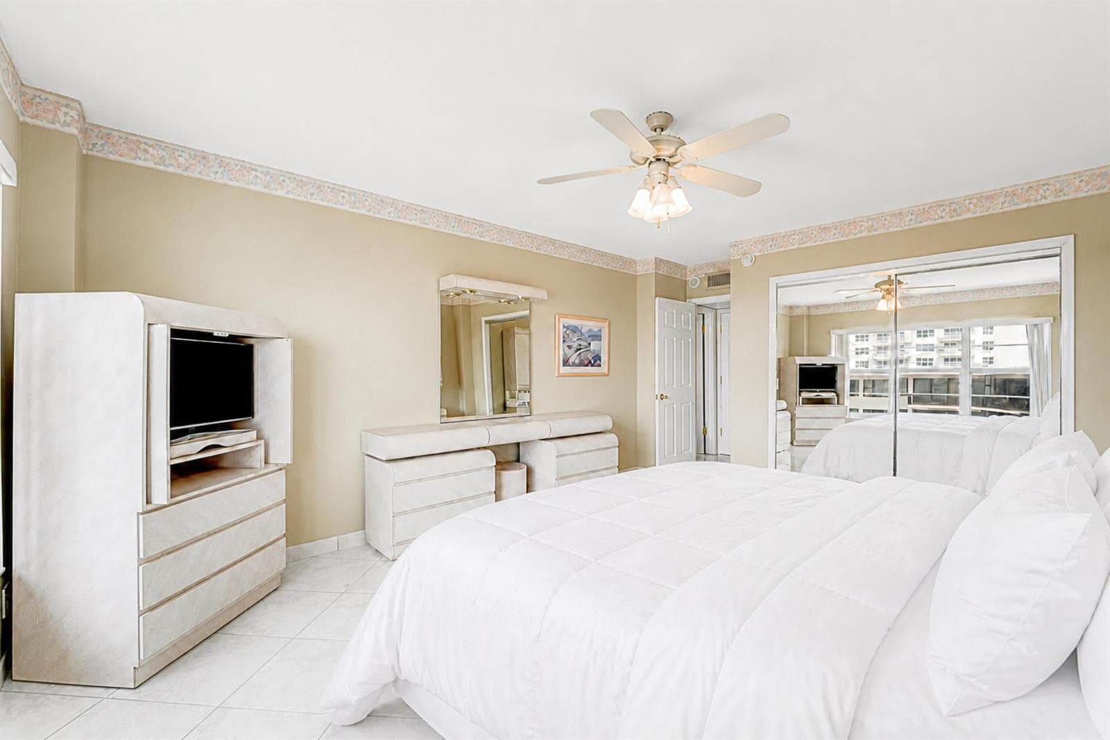 3750 Galt Ocean Drive 1710 photo 14