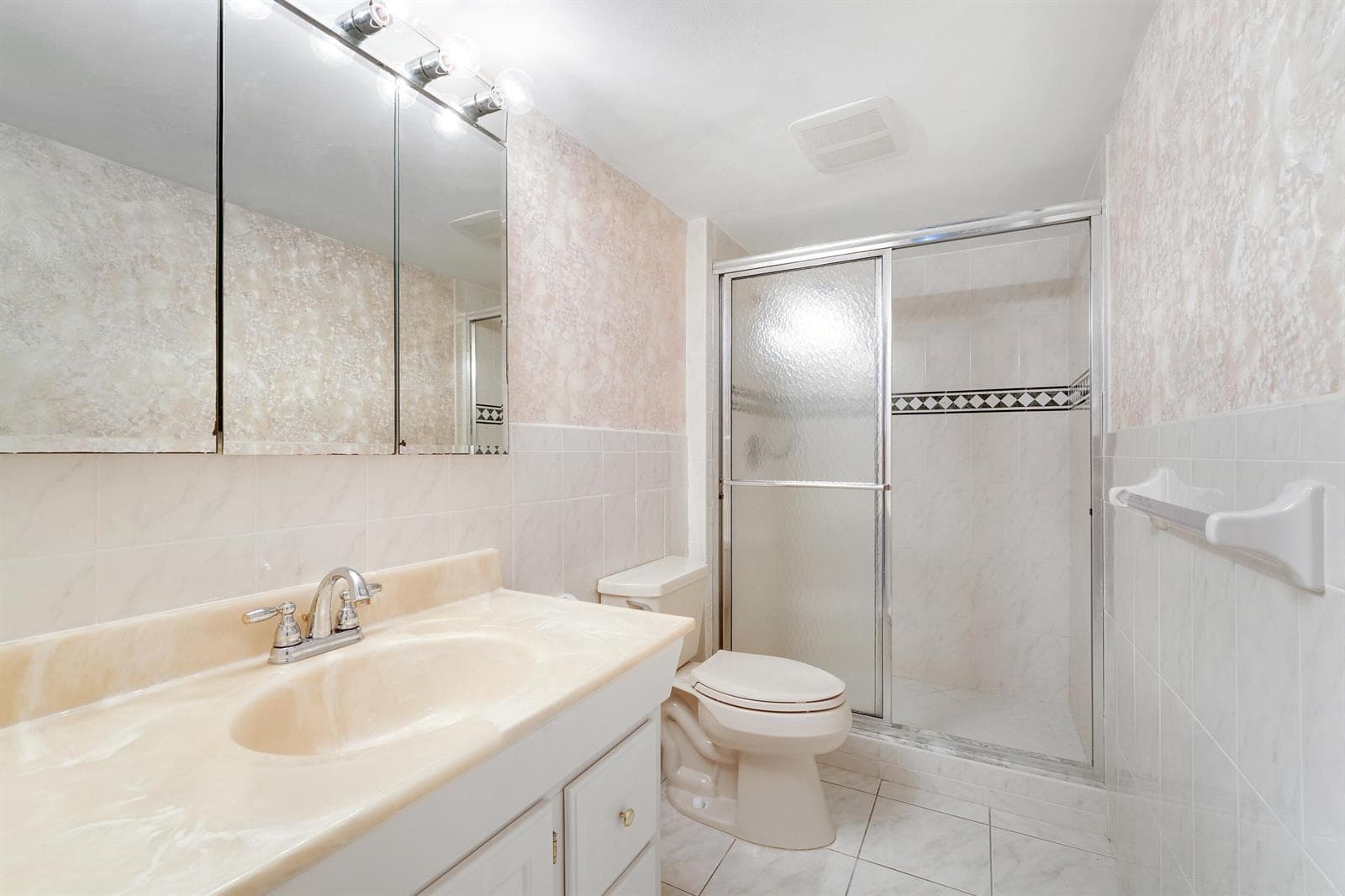 3750 Galt Ocean Drive 1710 photo 15