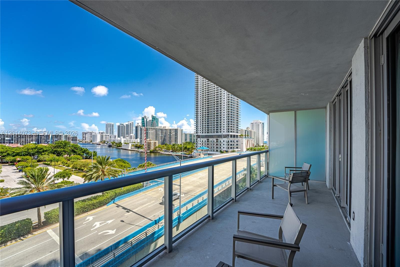 2602 E Hallandale Beach Blvd R806 photo 5