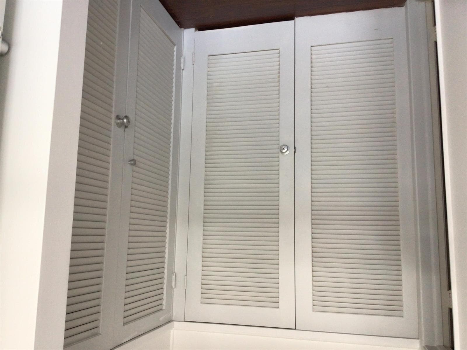1750 S Ocean Lane 219 photo 13