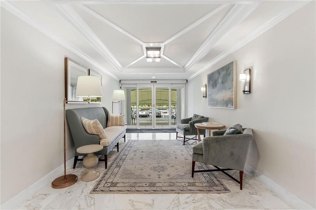 1750 S Ocean Lane 219 photo 18