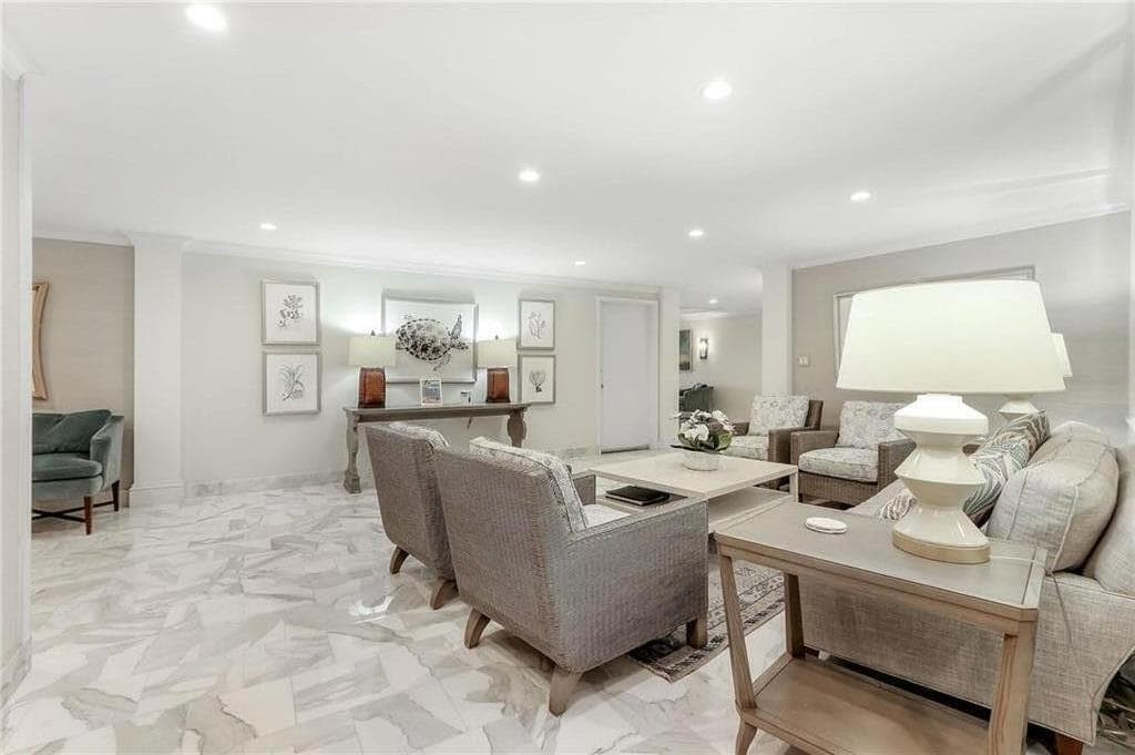1750 S Ocean Lane 219 photo 19