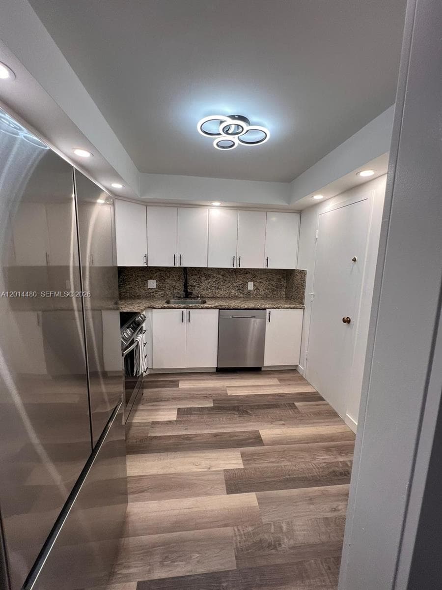 3800 S Ocean Dr 1808 photo 2