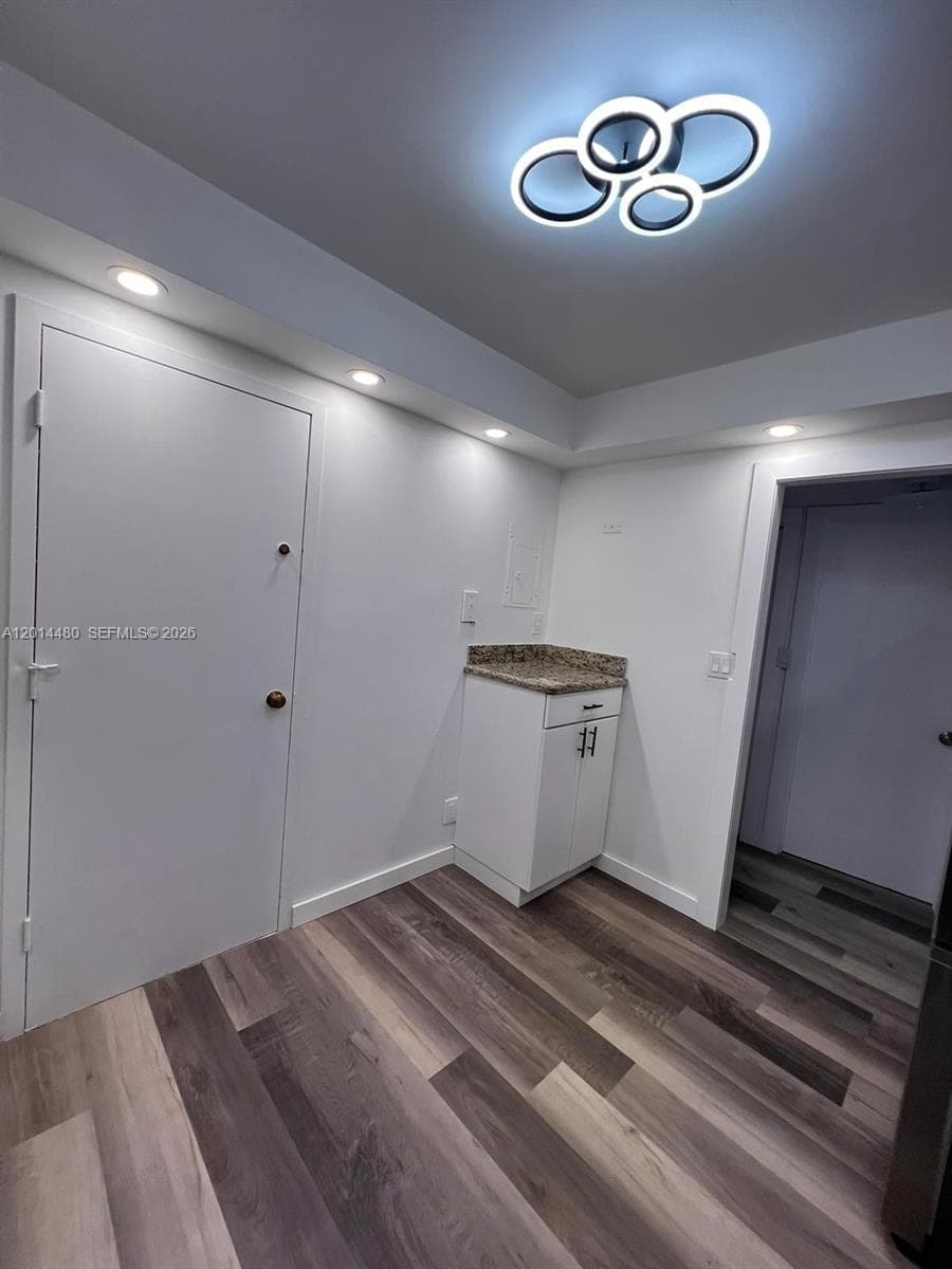 3800 S Ocean Dr 1808 photo 4