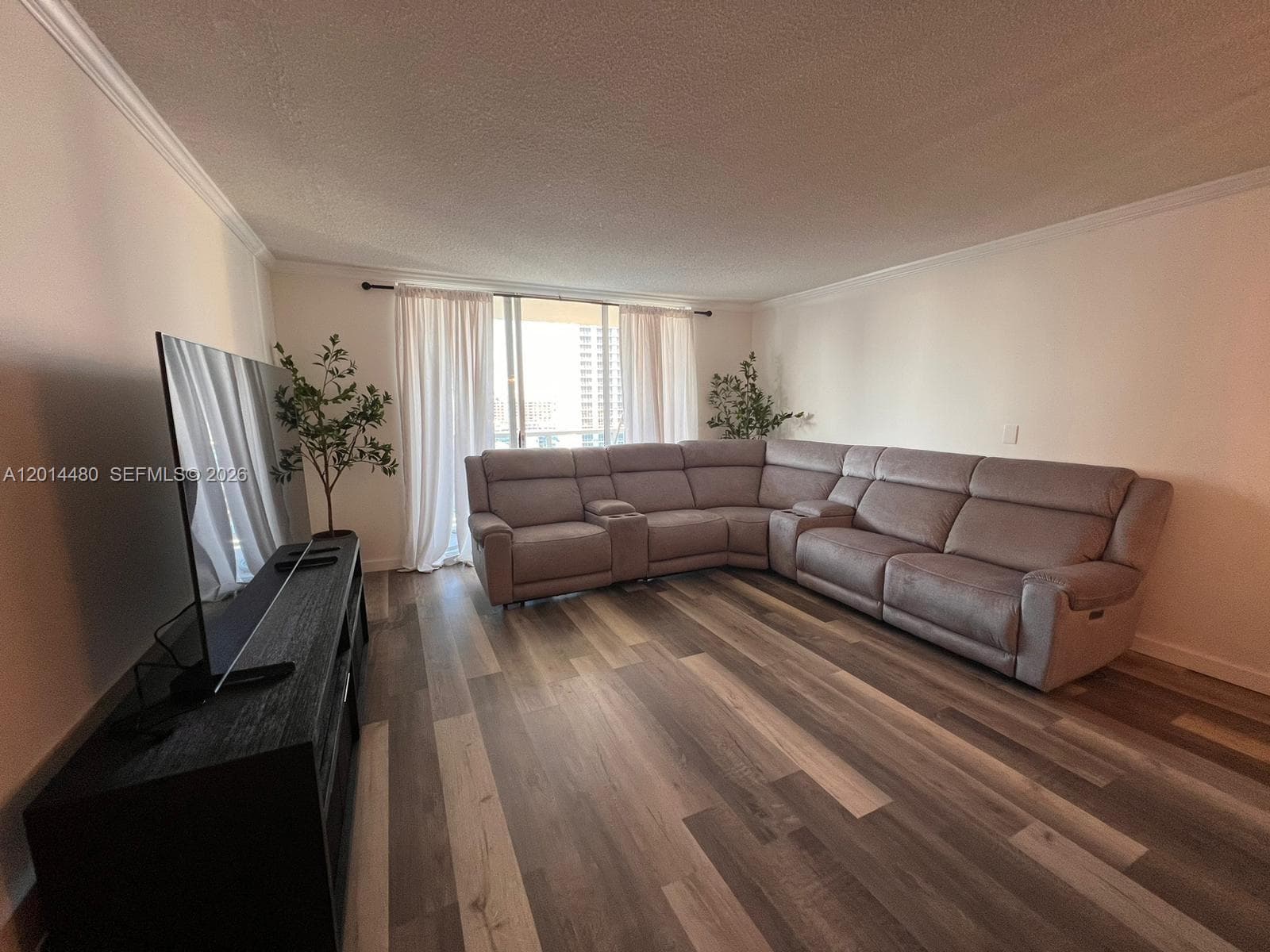 3800 S Ocean Dr 1808 photo 8