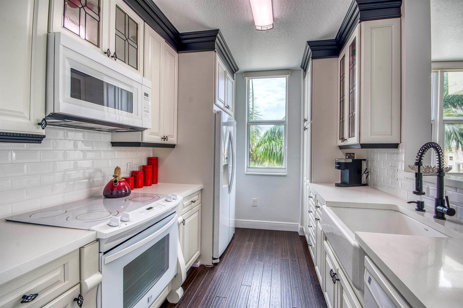100 NE 6th Street 407 photo 12