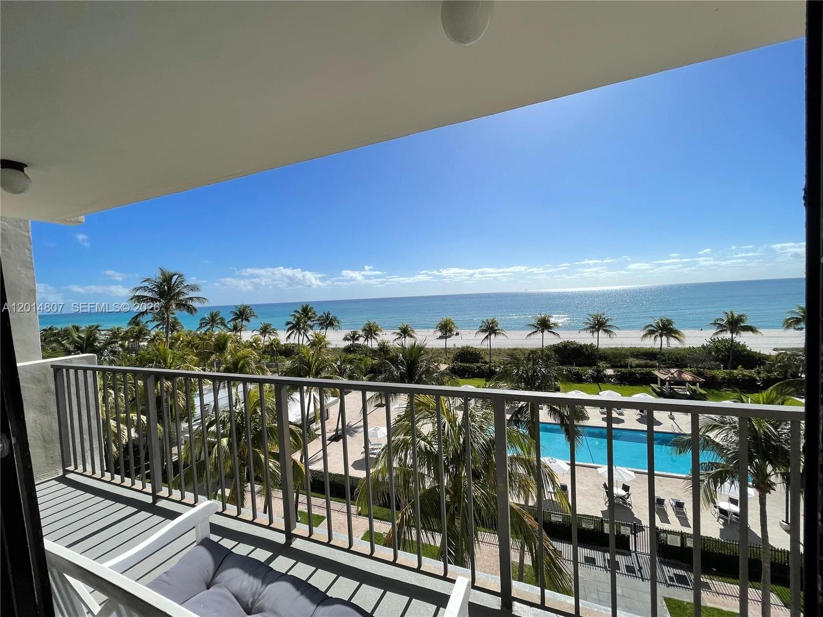 2625 Collins Ave 605 photo 7