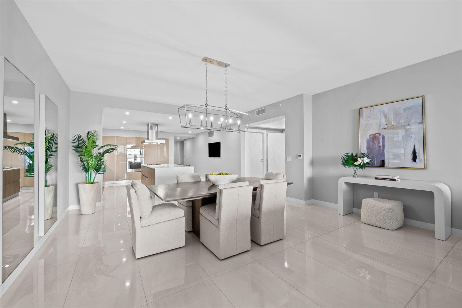 435 Bayshore Drive 302 photo 17
