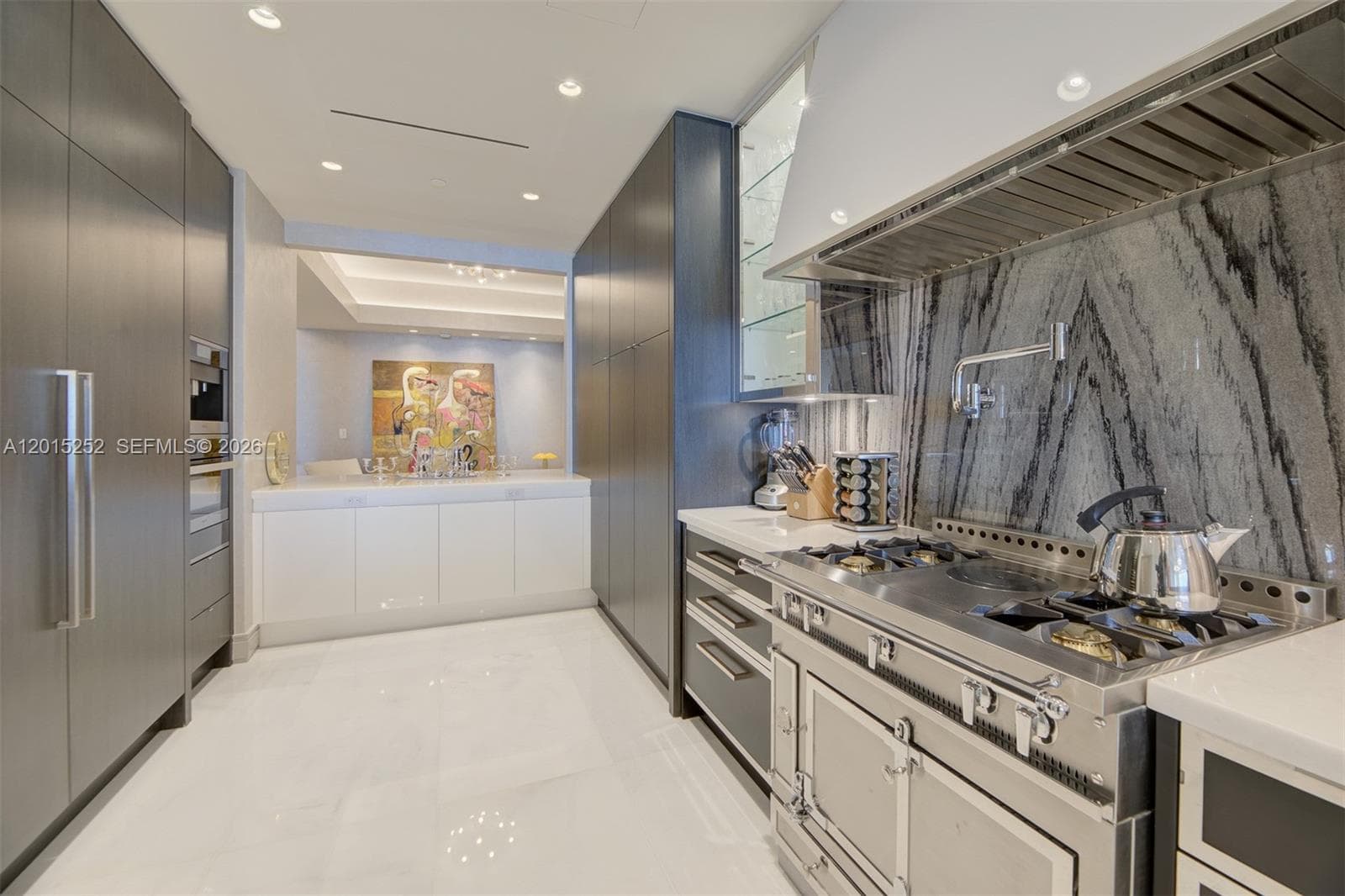 17901 Collins Ave 3103 photo 9