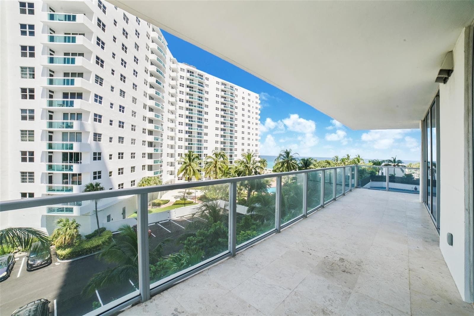 3101 S Ocean Drive 401 photo 18