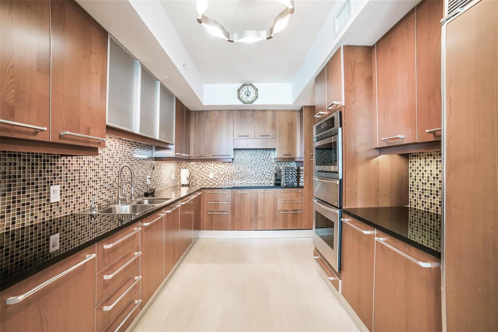 3101 S Ocean Drive 401 photo 4