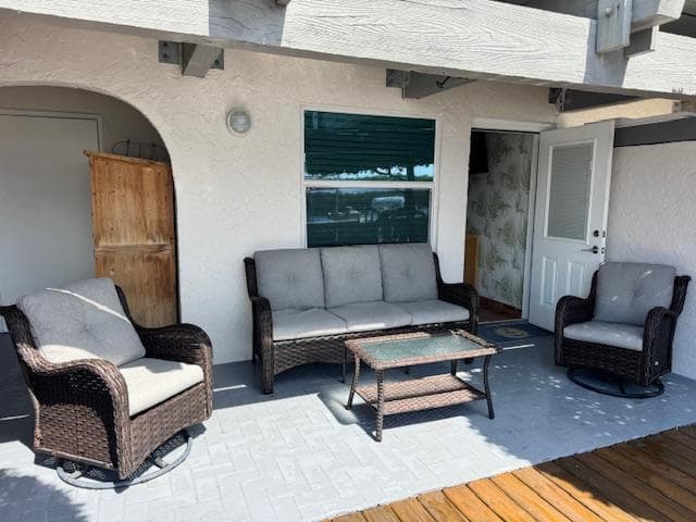 1800 N Ocean Drive 203 photo 14