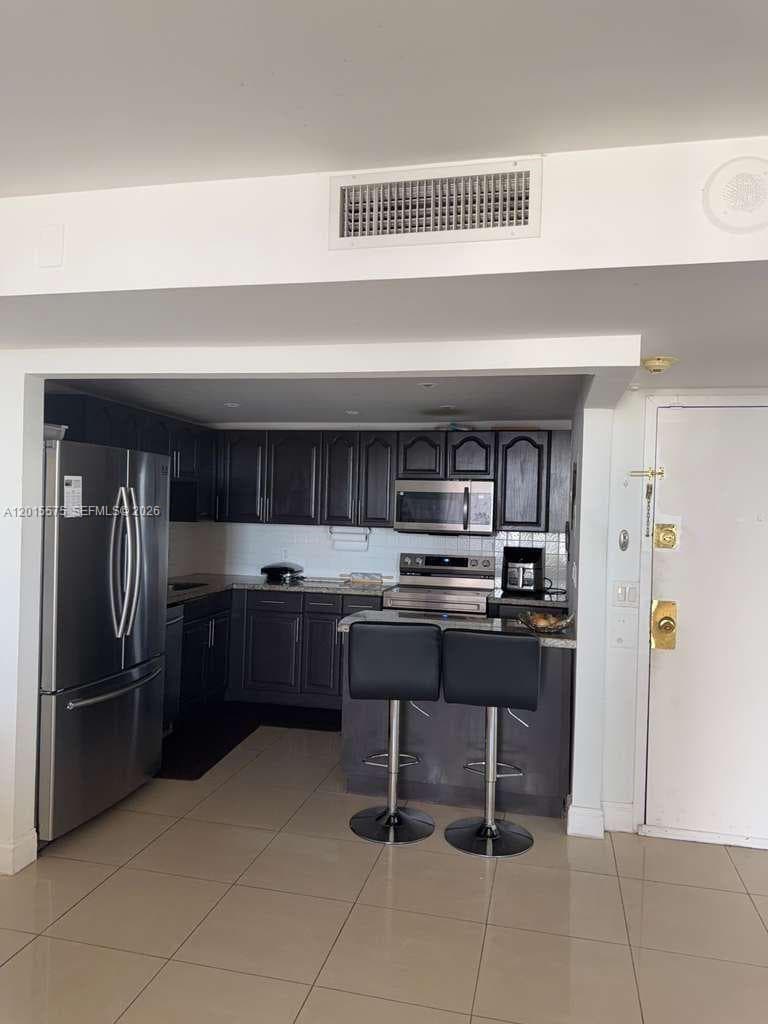 13499 Biscayne Blvd 906 photo 6
