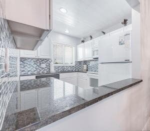 646 Snug Harbor Drive H308 photo 24