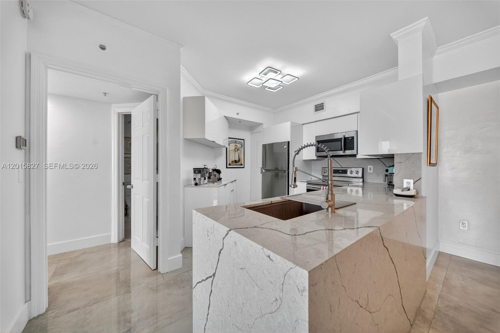 17150 N Bay Rd 2905 photo 6