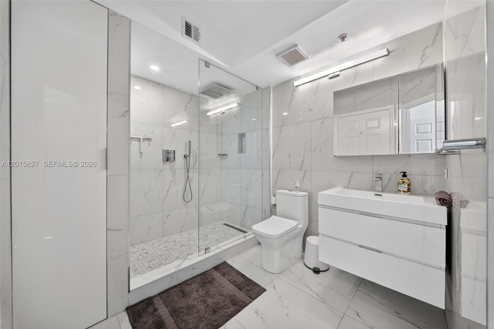 17150 N Bay Rd 2905 photo 11