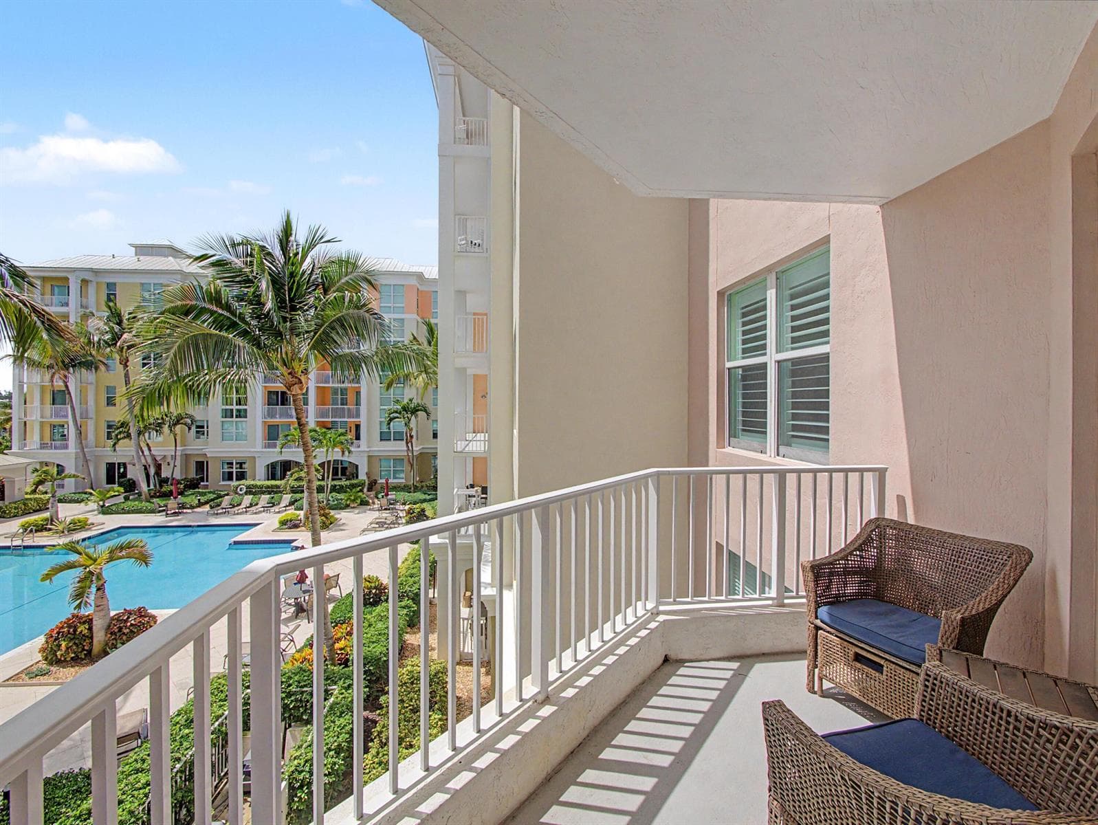 806 E Windward Way Unit 308 photo 2