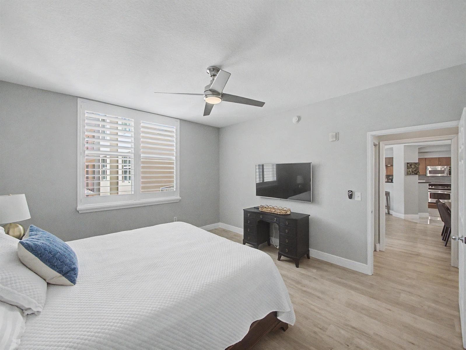 806 E Windward Way Unit 308 photo 13