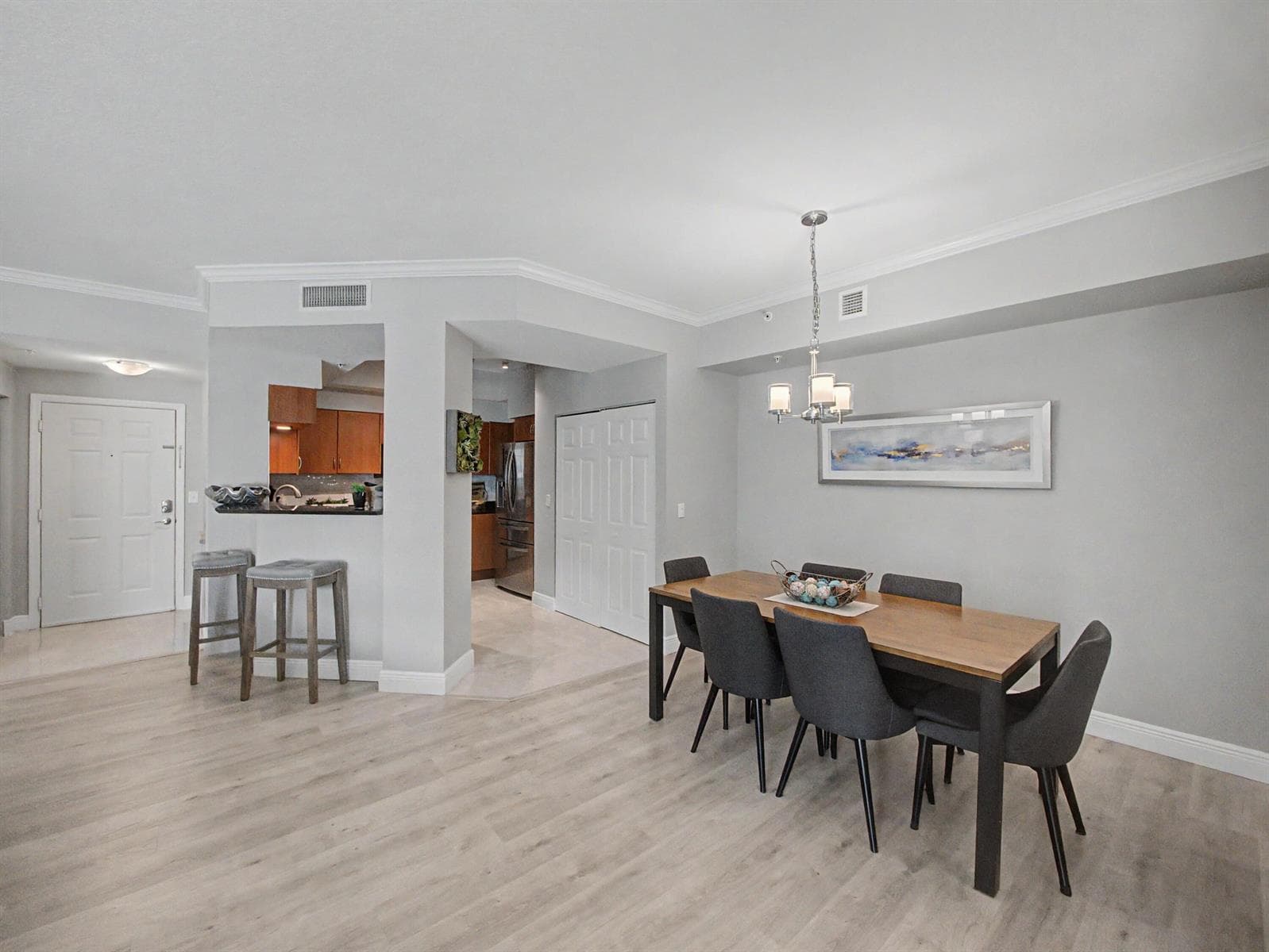 806 E Windward Way Unit 308 photo 5