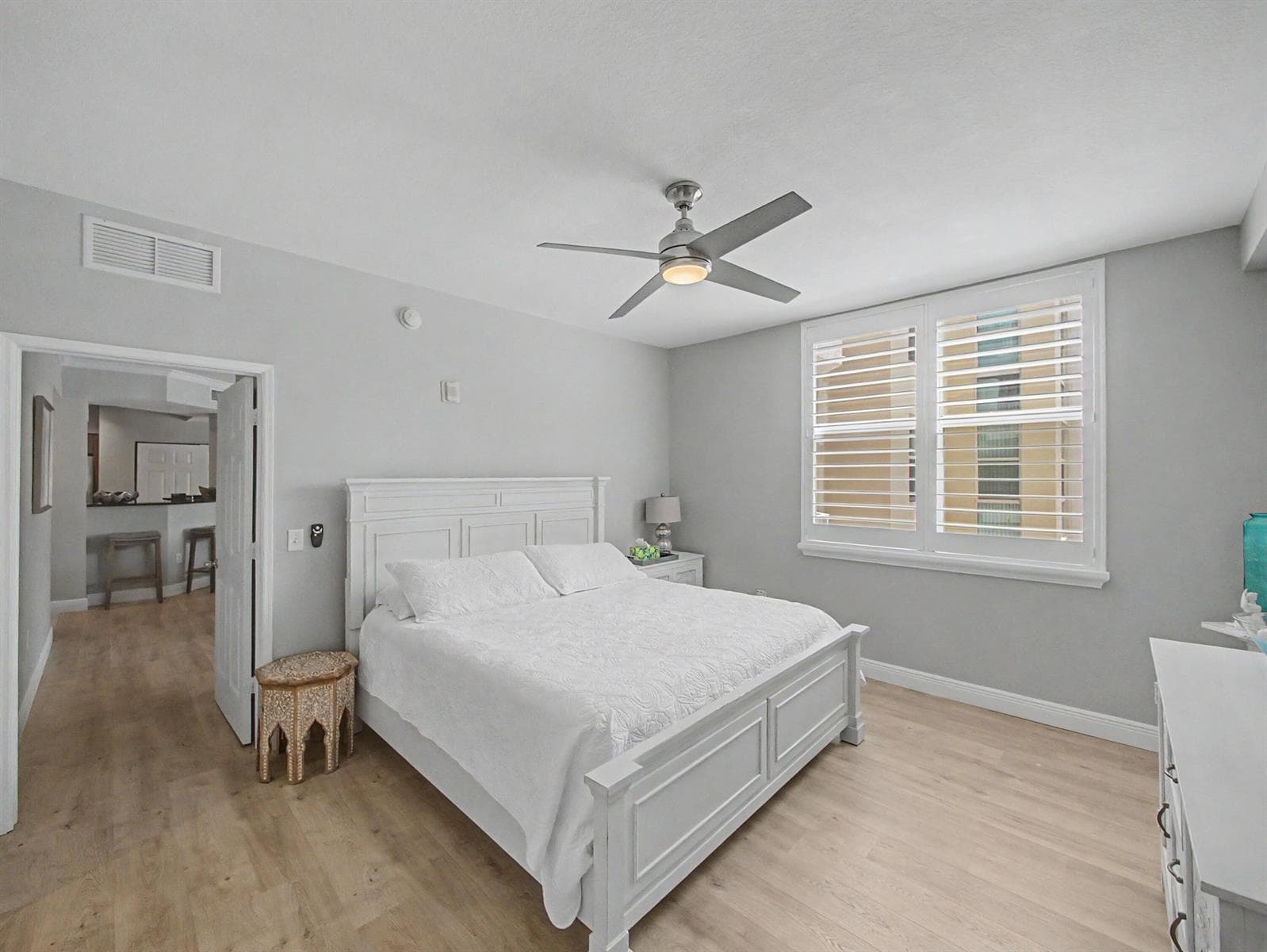 806 E Windward Way Unit 308 photo 9