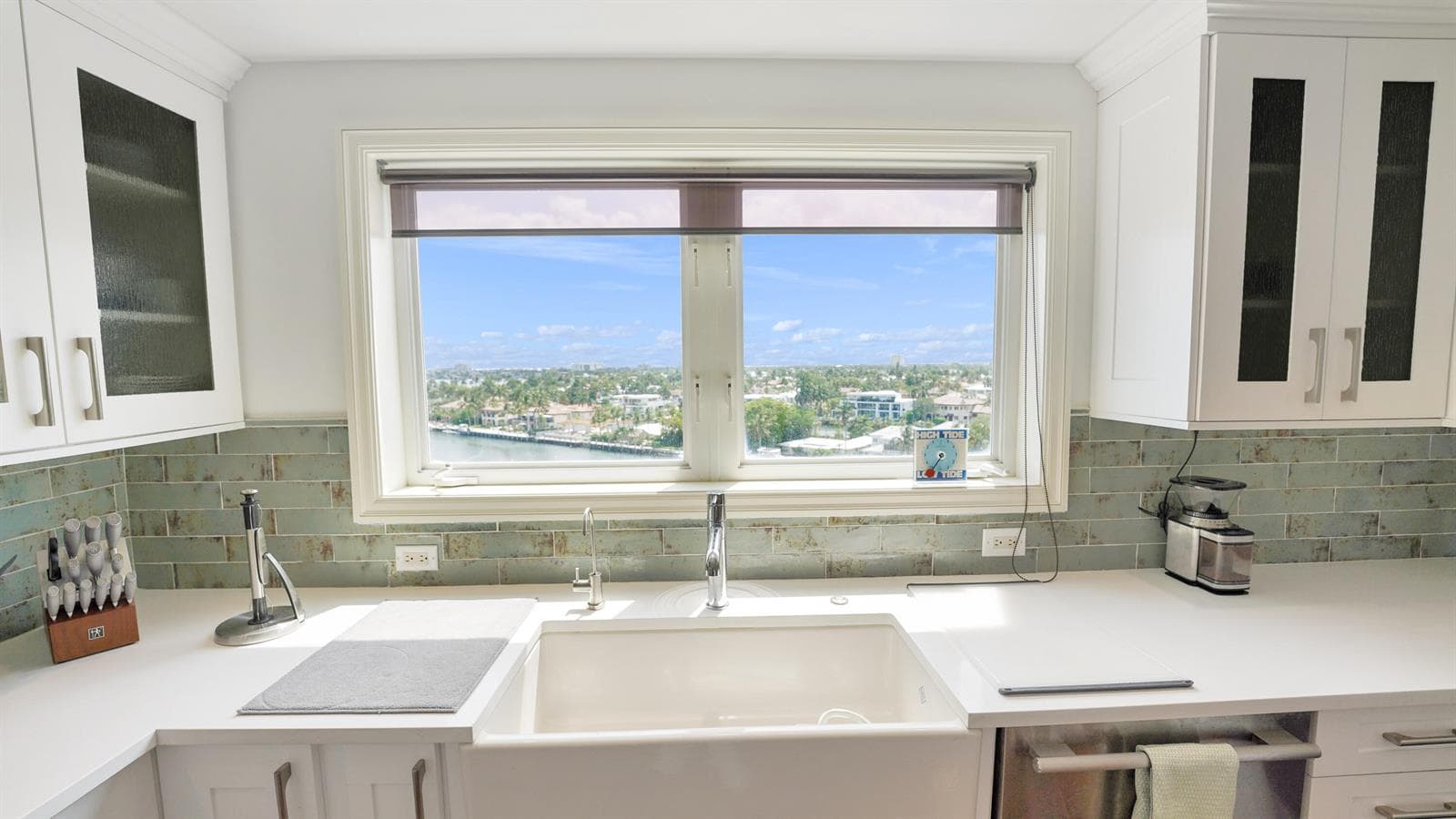 333 Sunset Drive 708 photo 9
