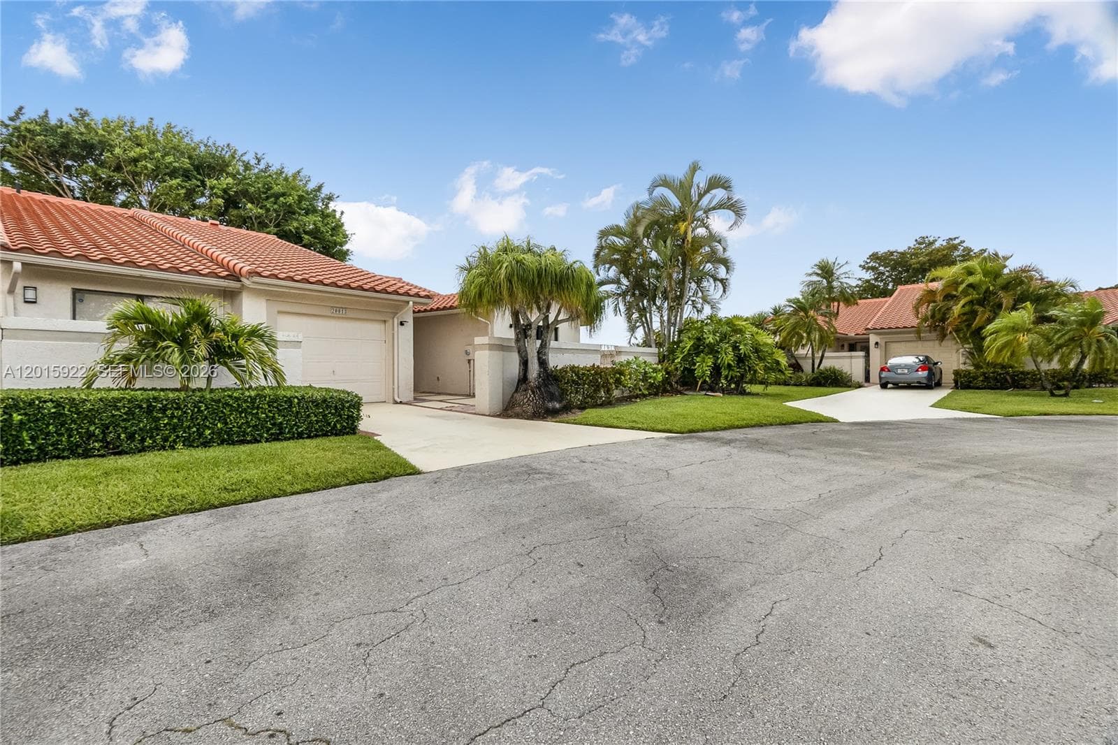 20013 Mona Cir photo 2
