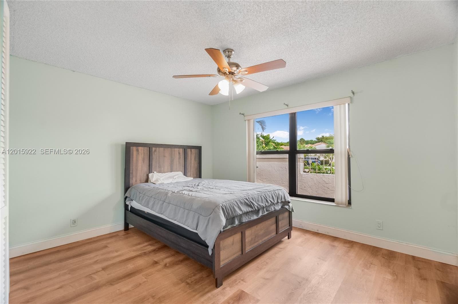 20013 Mona Cir photo 13