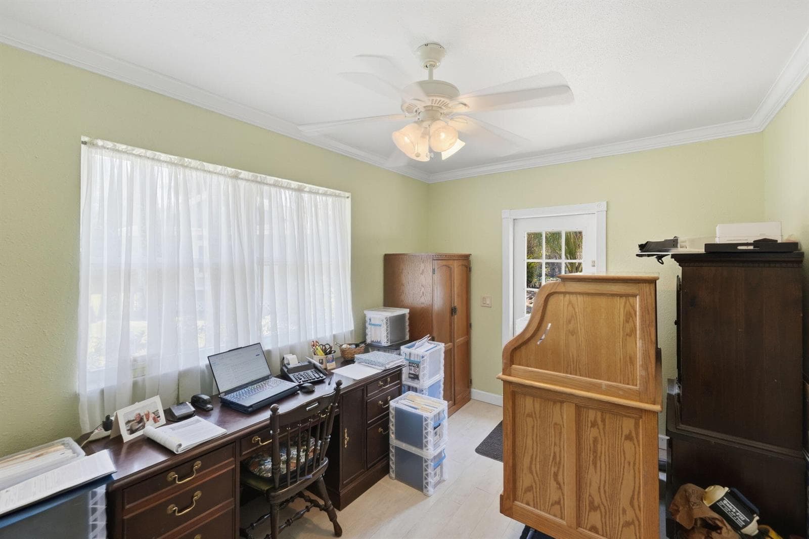 108 Carlisle Lane photo 22