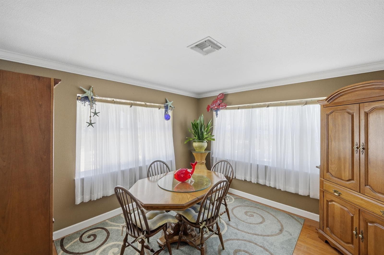 108 Carlisle Lane photo 24